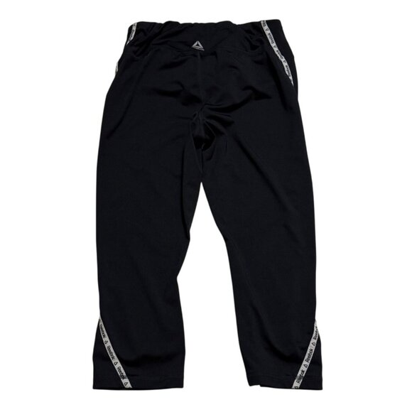 Reebok Black Capri Leggings Size M Moisture Wicking Yoga Pants Identity Tape - Picture 2 of 15